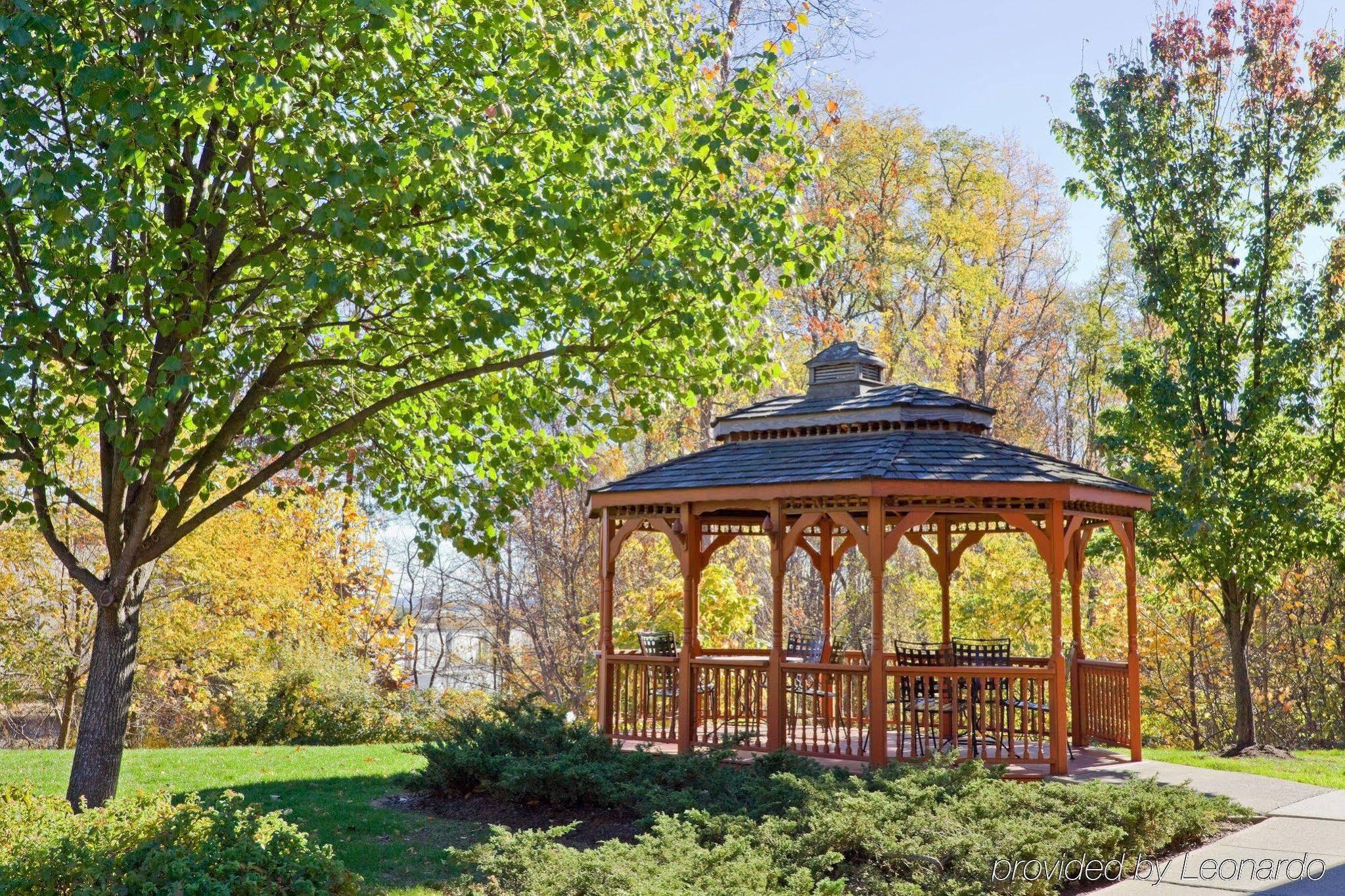 Sonesta Simply Suites Parsippany Morris Plains Exterior photo