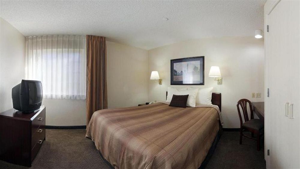 Sonesta Simply Suites Parsippany Morris Plains Exterior photo
