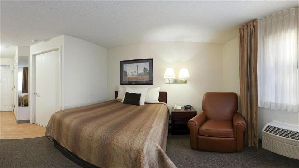Sonesta Simply Suites Parsippany Morris Plains Exterior photo